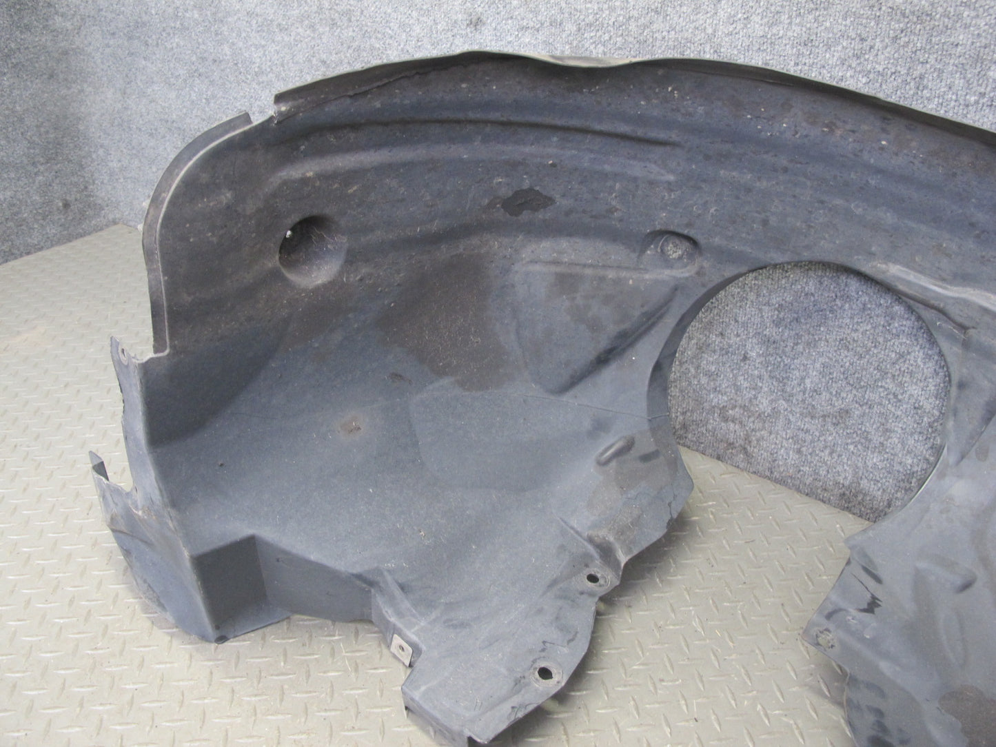 2012-2020 Mercedes R172 SLK SLC Front Right Fender Wheel Liner Splash Shield