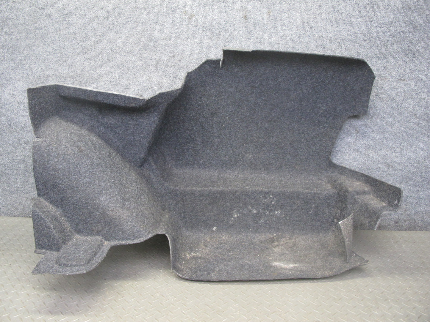 86-91 Mercedes W126 S-class Rear Right Trunk Carpet Liner Trim Cover Gray OEM