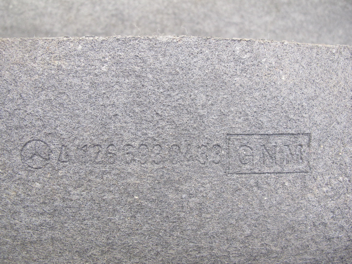 86-91 Mercedes W126 S-class Rear Right Trunk Carpet Liner Trim Cover Gray OEM