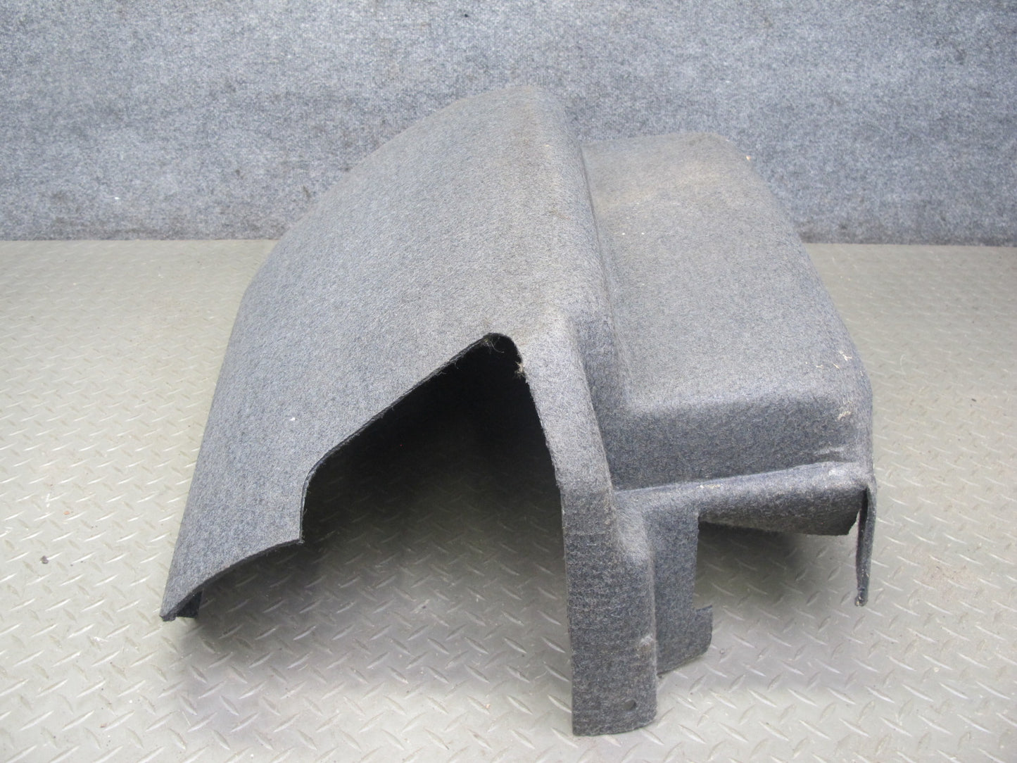 86-91 Mercedes W126 S-class Rear Right Trunk Carpet Liner Trim Cover Gray OEM