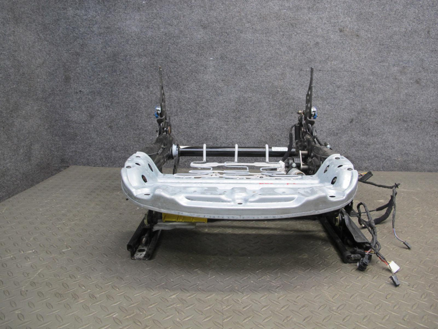 2015-2017 BMW F82 M4 Front Left Seat Lower Frame Track Rail w Motors