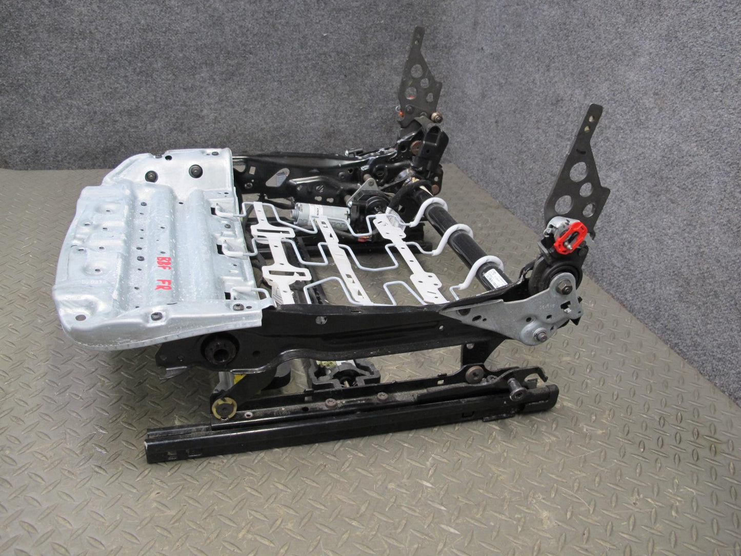 2015-2017 BMW F82 M4 Front Right Seat Lower Frame Track Rail w Motors