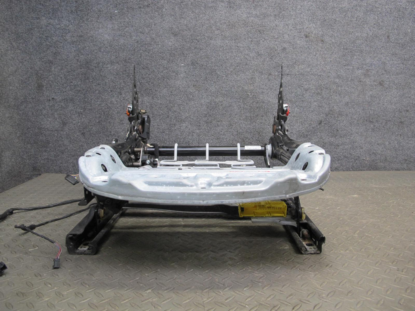 2015-2017 BMW F82 M4 Front Right Seat Lower Frame Track Rail w Motors