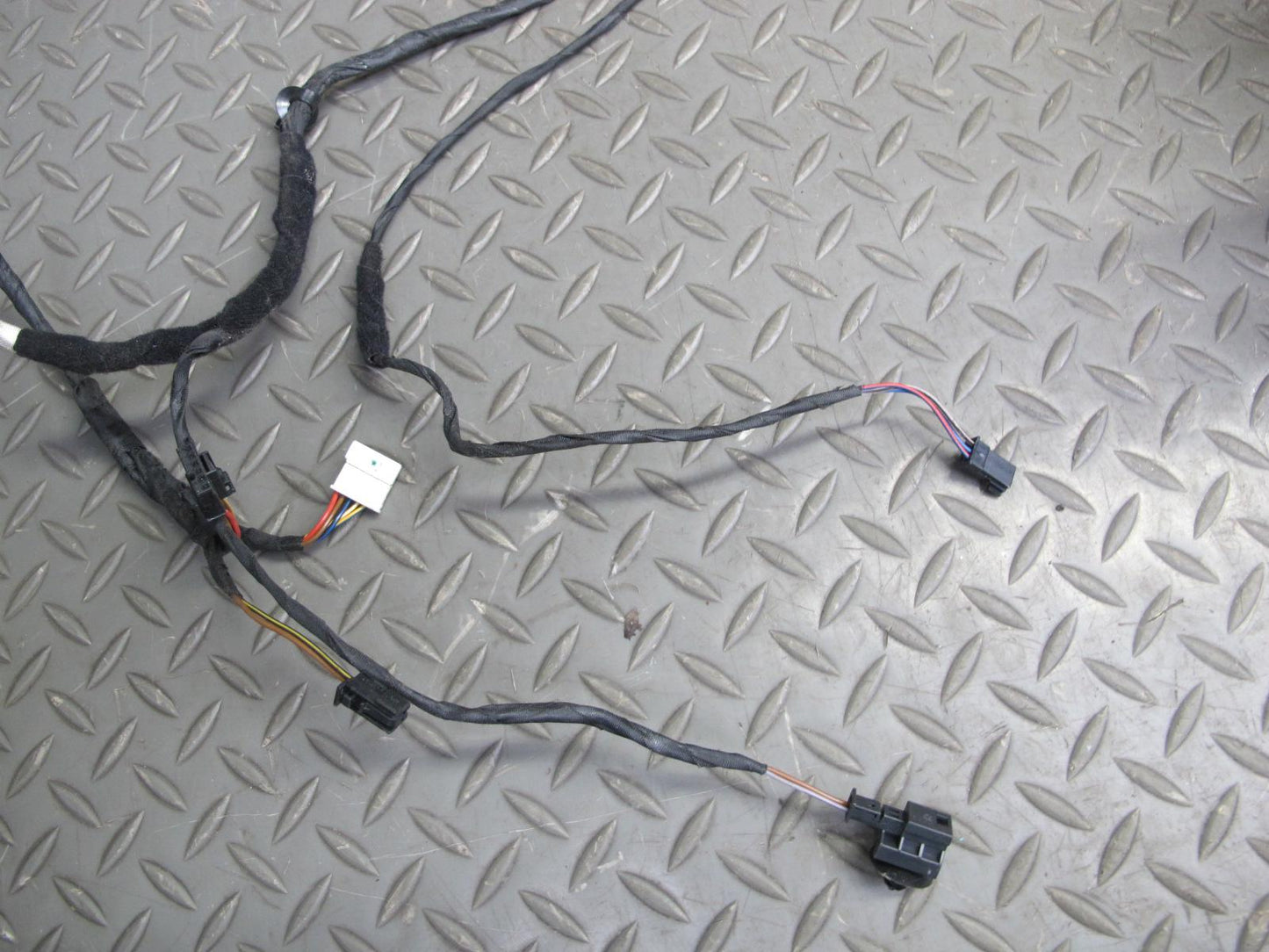 2015-2017 BMW F82 M4 Front Right Seat Lower Frame Track Rail w Motors