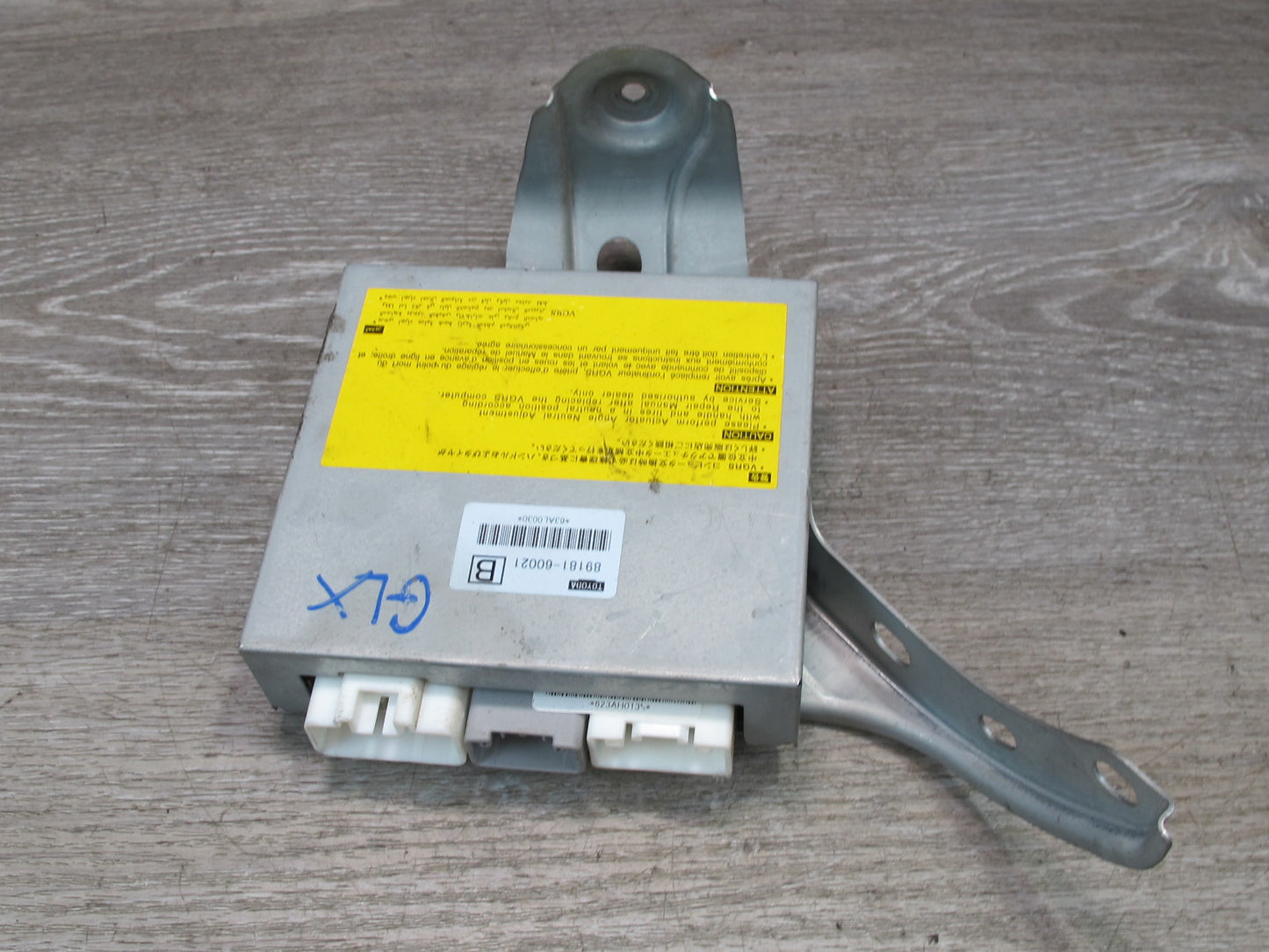 2003-2006 Lexus UZJ100L LX470 Power Steering Control Module W/ Bracket 89181-600