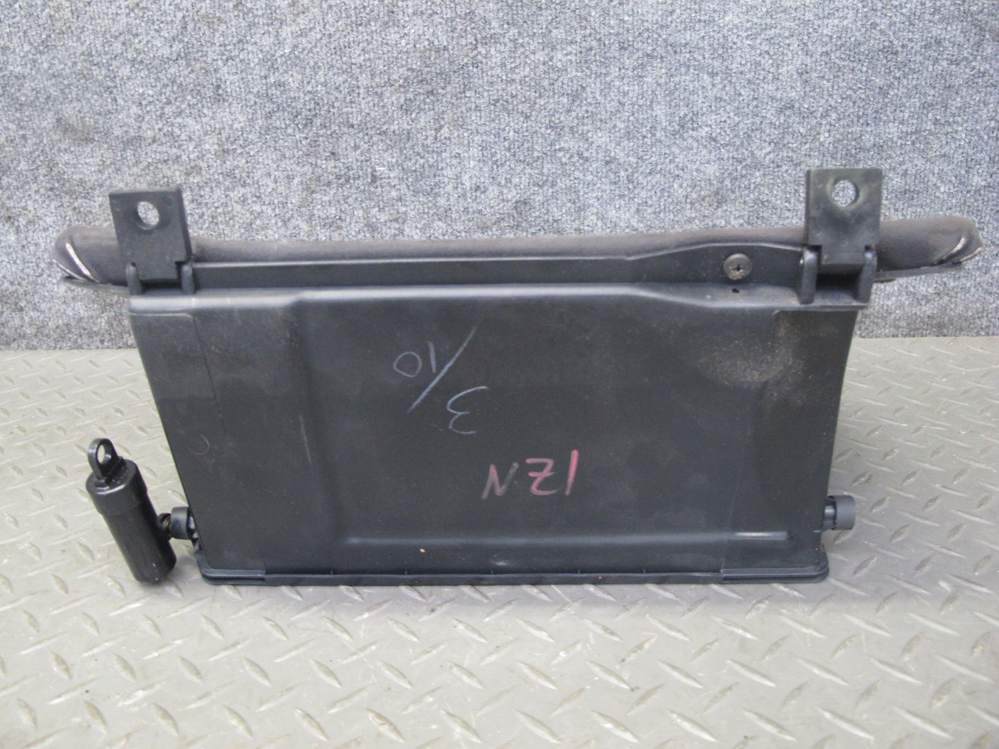 92-93 Nissan Z32 300ZX Dash Glove Box Storage Compartment Door Lid OEM