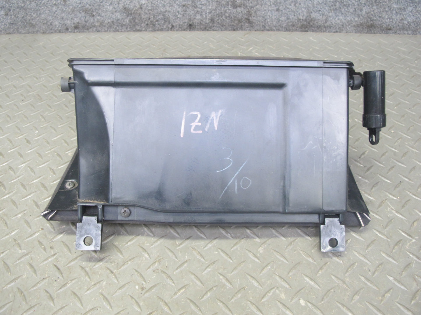 92-93 Nissan Z32 300ZX Dash Glove Box Storage Compartment Door Lid OEM