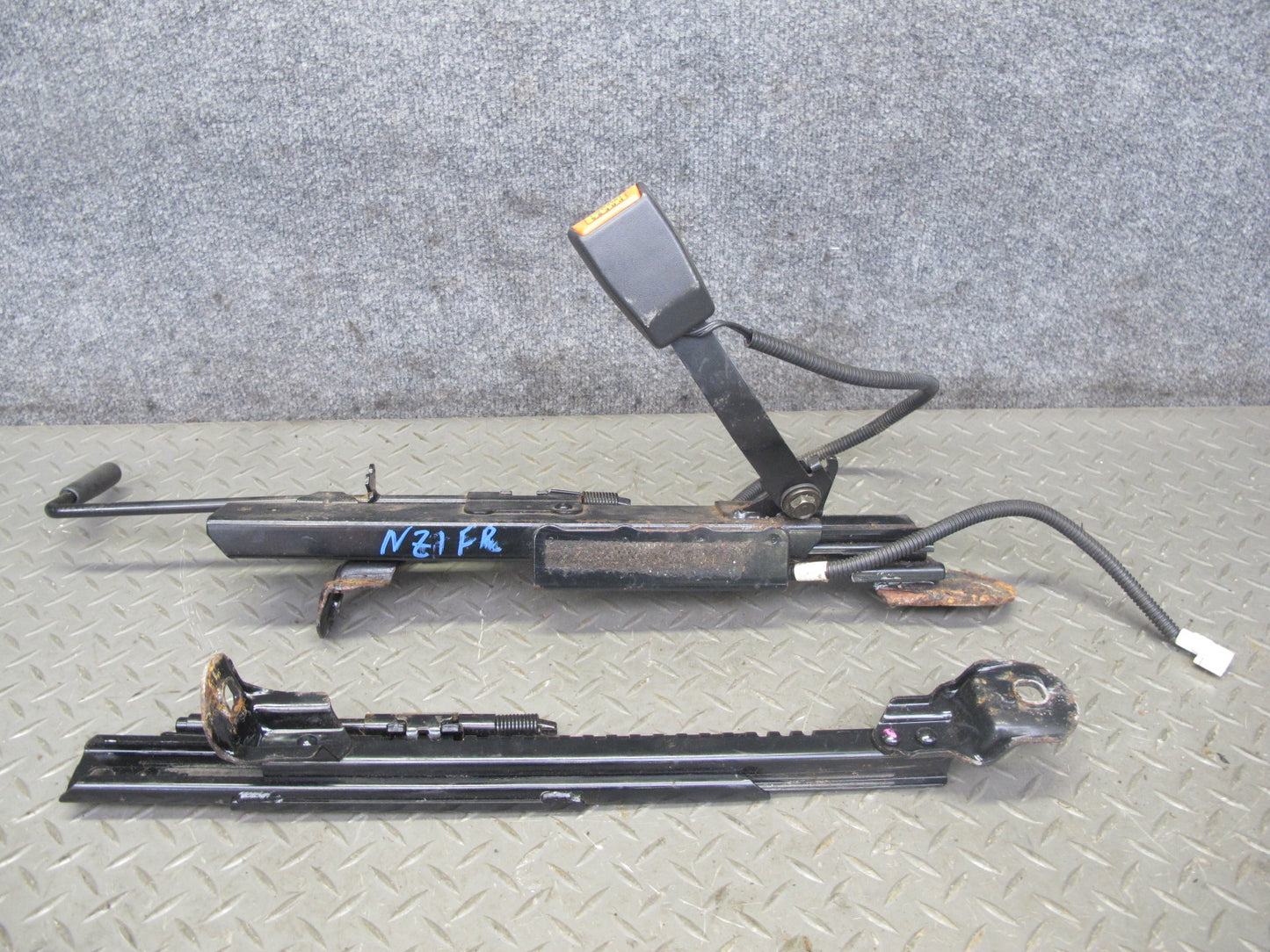 90-96 Nissan 300ZX Z32 2+2 Set of 2 Front Right Seat Manual Track Adjuster OEM