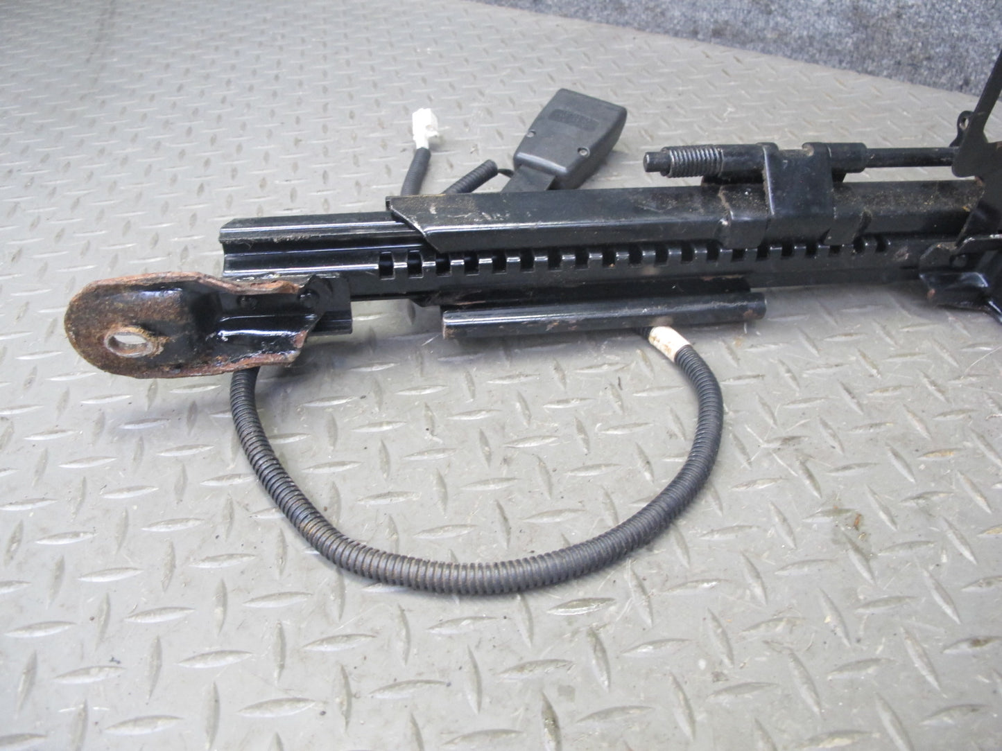 90-96 Nissan 300ZX Z32 2+2 Set of 2 Front Right Seat Manual Track Adjuster OEM