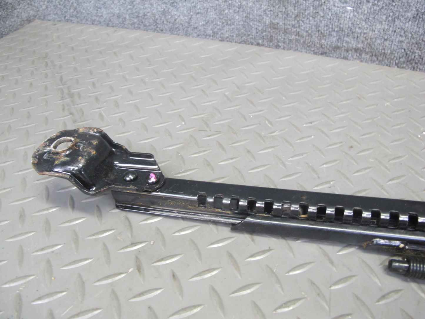 90-96 Nissan 300ZX Z32 2+2 Set of 2 Front Right Seat Manual Track Adjuster OEM