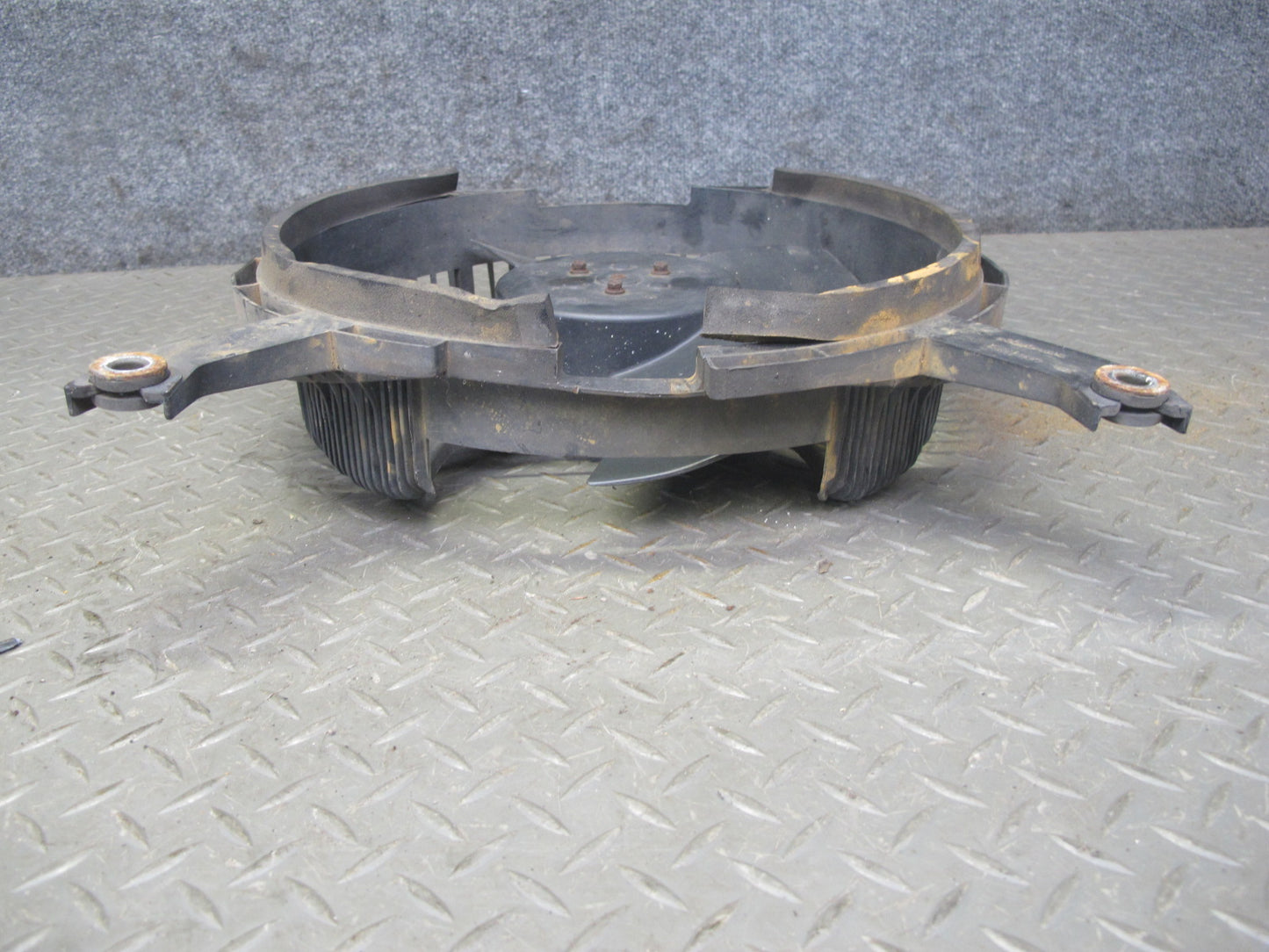 90-96 Nissan Z32 300ZX NON Turbo A/C Condenser 4 Blade Fan Motor OEM