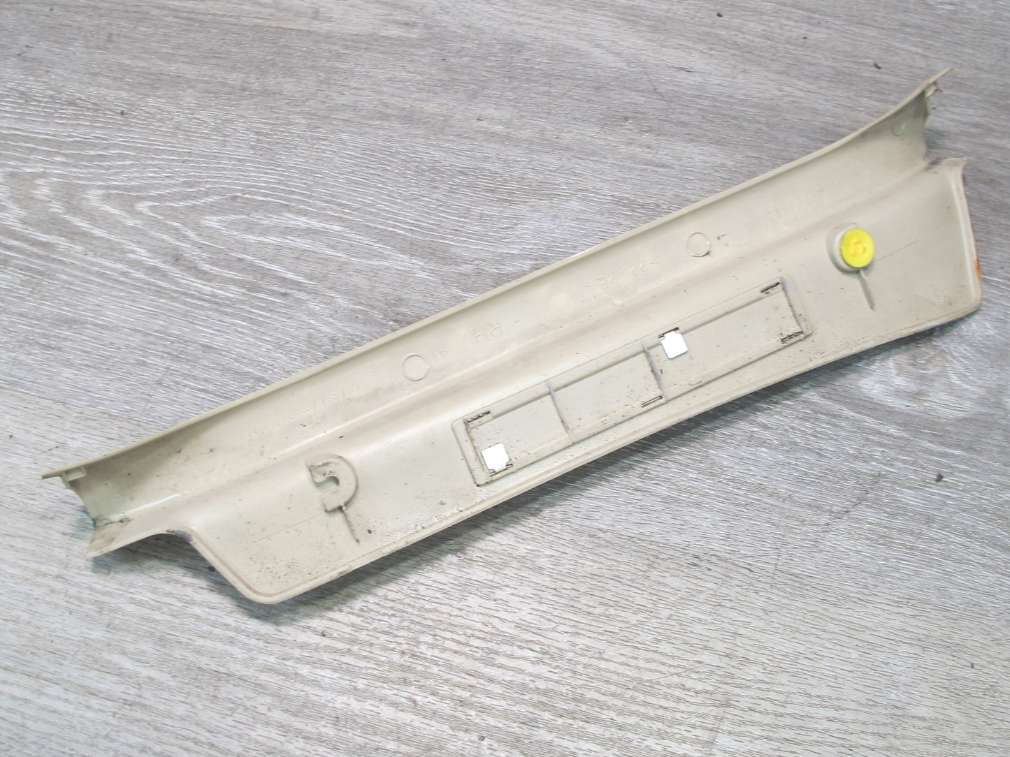 2003-2007 Lexus UZJ100L LX470 Front & Rear Door Scuff Sill Plate Trim Set of 4
