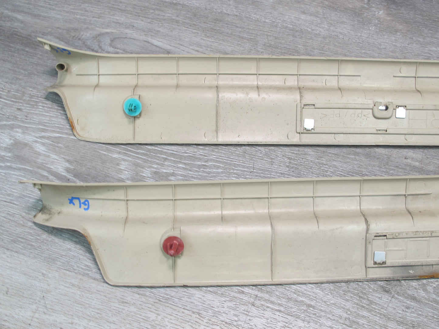 2003-2007 Lexus UZJ100L LX470 Front & Rear Door Scuff Sill Plate Trim Set of 4