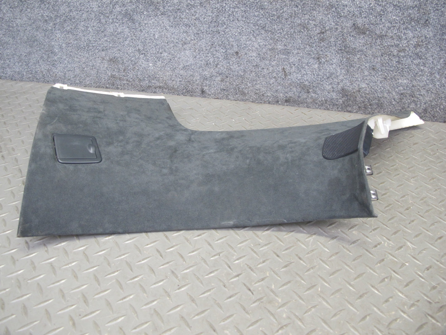 03-10 Porsche Cayenne 955 Rear Interior Upper C Pillar Trim Cover Panel Set of 2