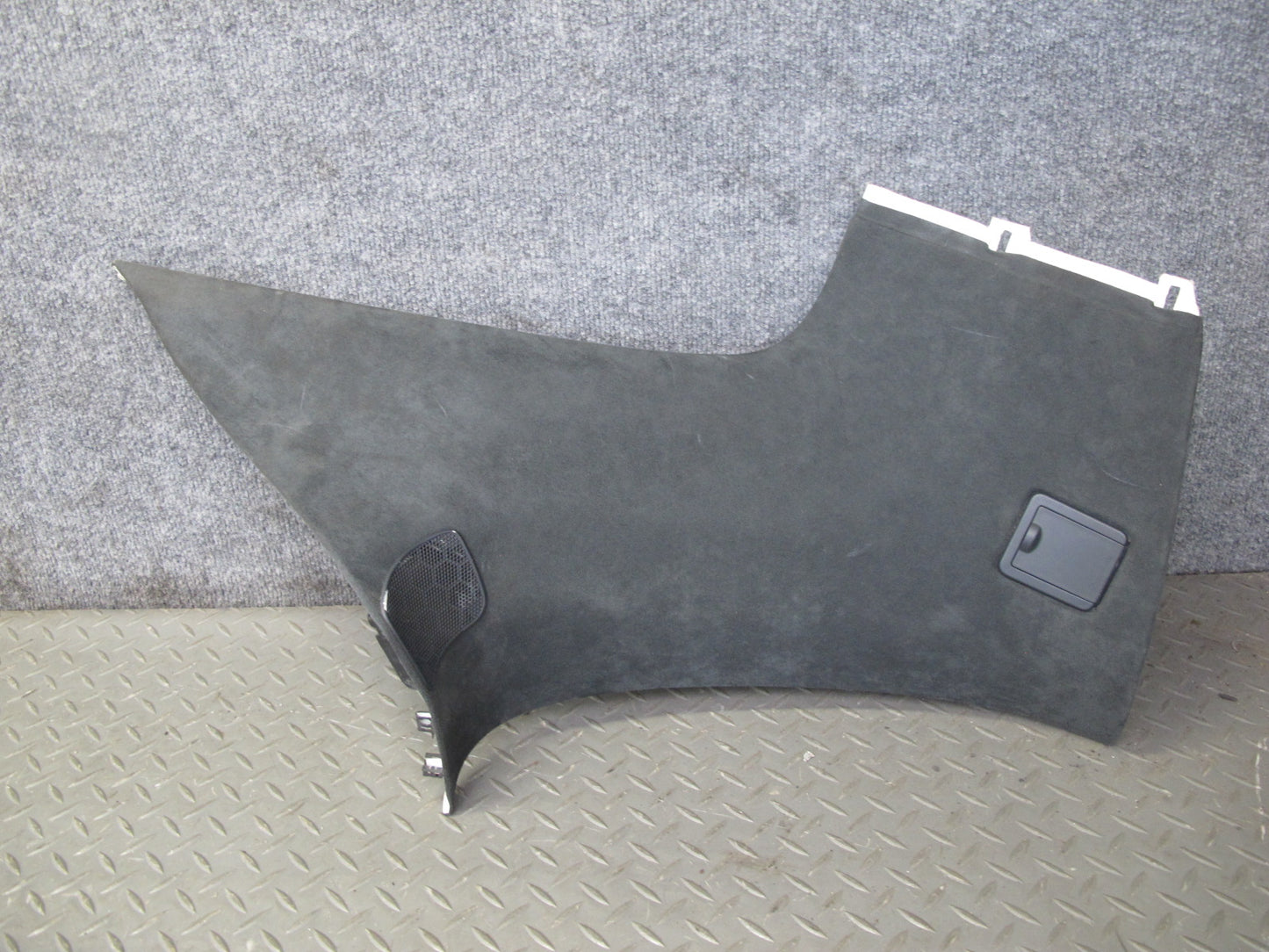 03-10 Porsche Cayenne 955 Rear Interior Upper C Pillar Trim Cover Panel Set of 2