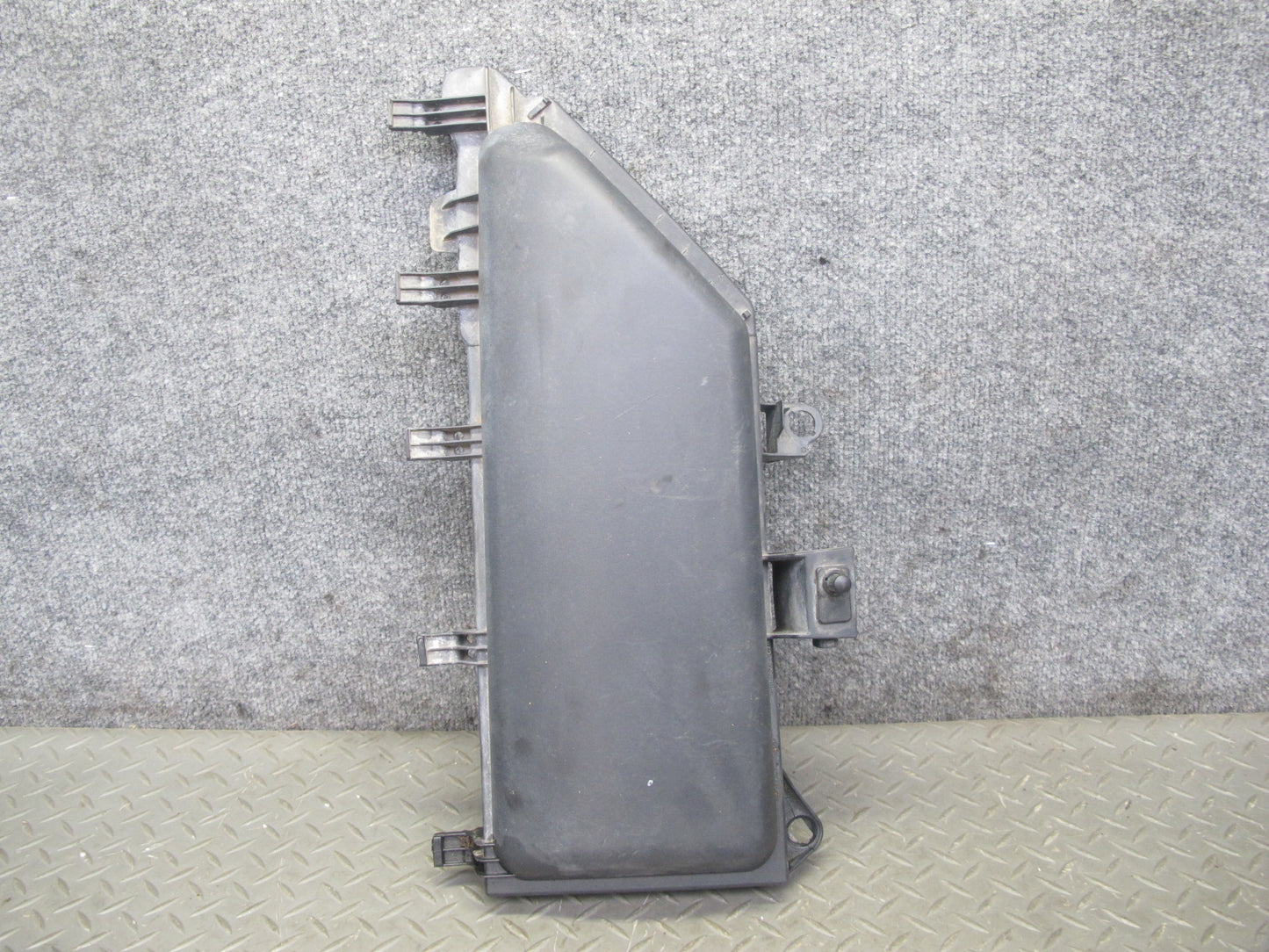 2006-2010 BMW E63 E64 Right Cabin Air Intake Filter Cover 6950936