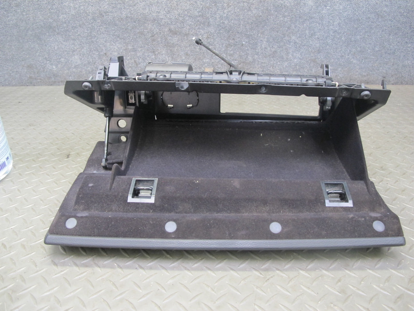 2006-2010 BMW E63 E64 Dash Front Right Glove Box Compartment Storage