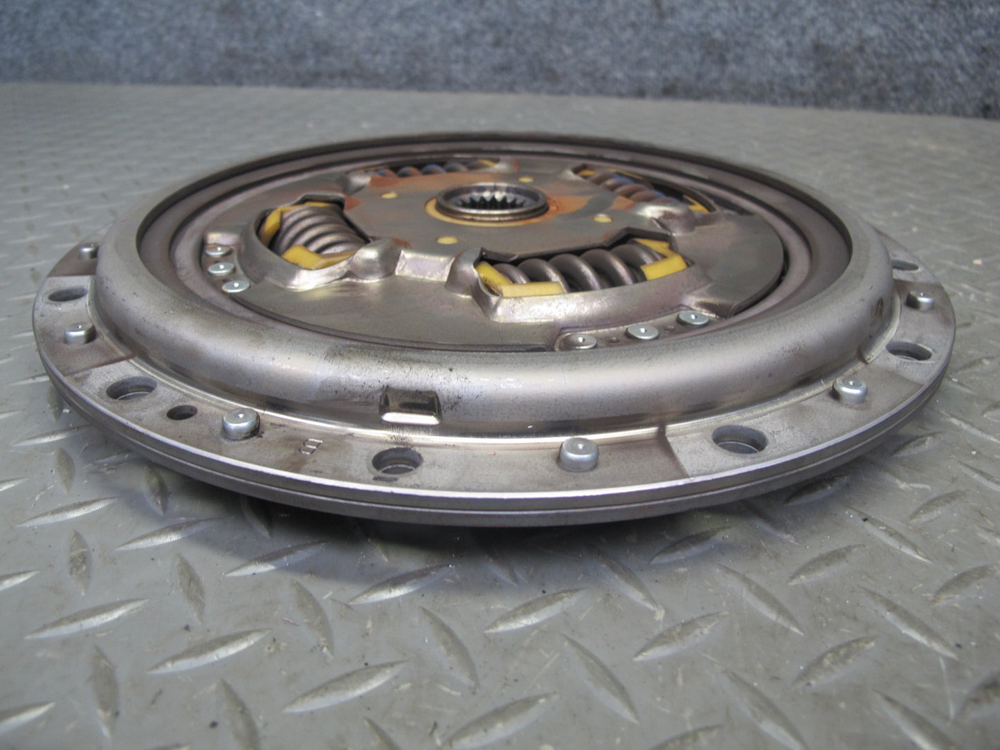 2008 Lexus LS600h Transmission Input Damper & Flywheel Flex Plate Bolt Set OEM