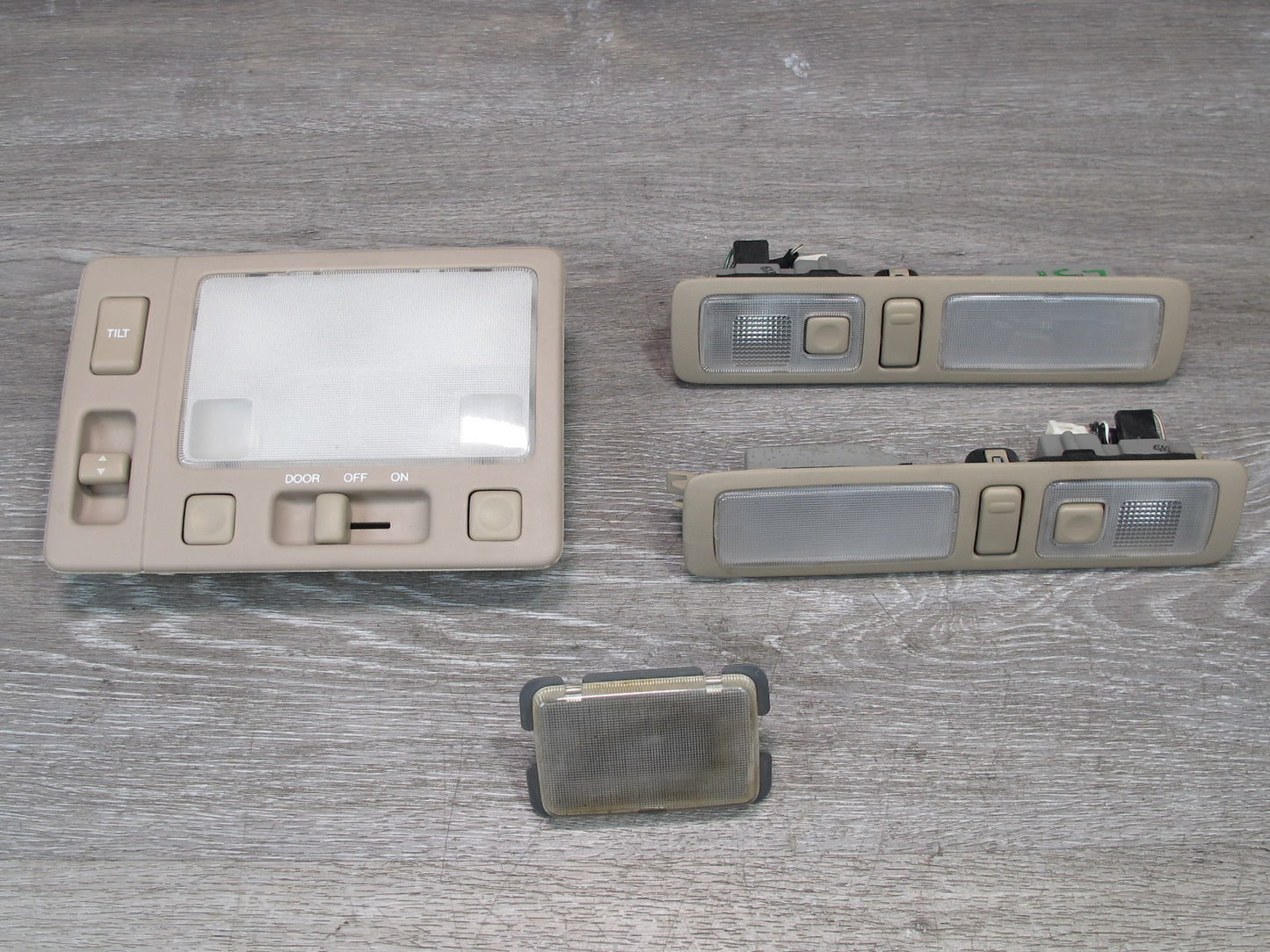 95-97 Lexus UCF20L LS400 Front & Rear Overhead Interior Light Lamp Set Ivory OEM