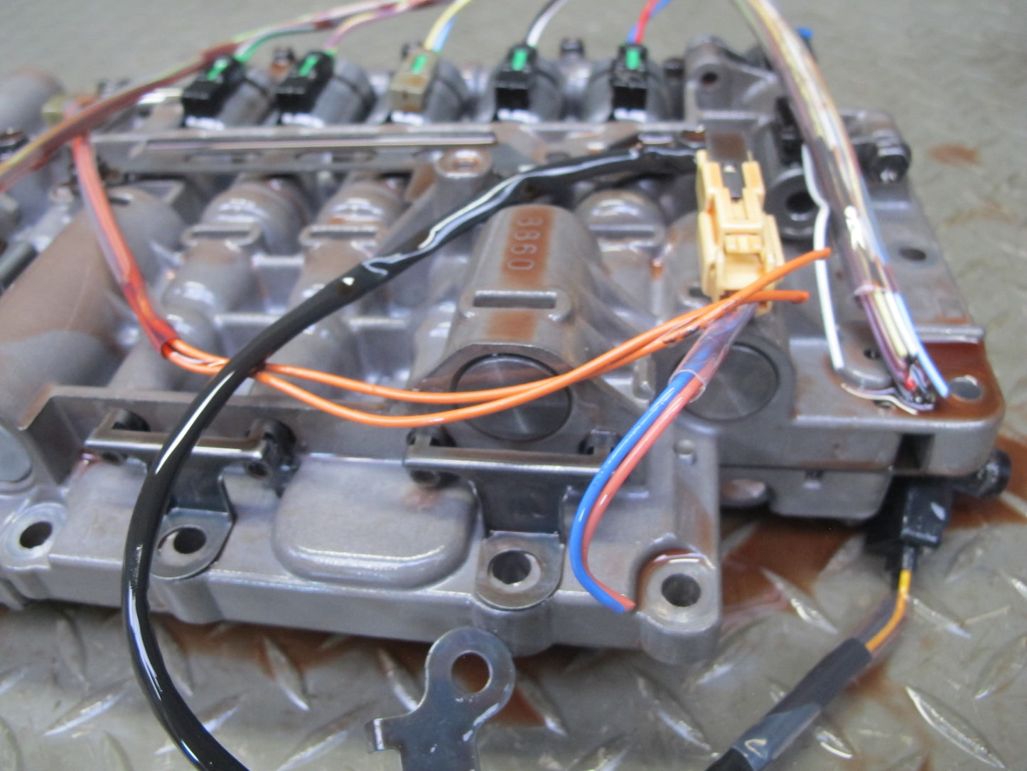 03-06 Porsche Cayenne 955 Turbo A48.50 A/T Transmission  Valve Body Mechatronic