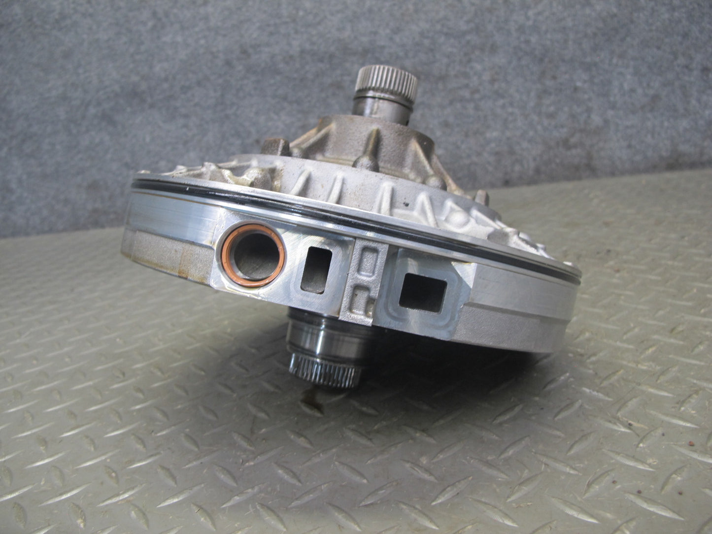 2012-2014 BMW E71 X6M 6HP-26Z A/T Transmission Oil Pump 100k Miles 1068410086