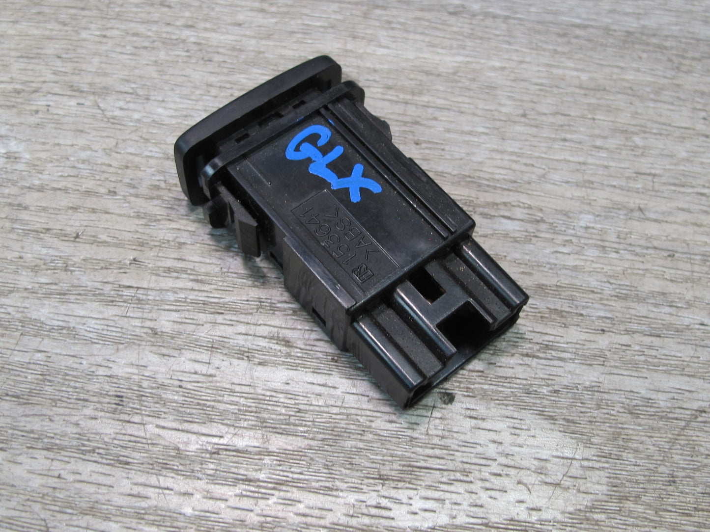 2003-2007 Lexus UZJ100L LX470 Dash Center Console Rsca OFF Control Button Switch