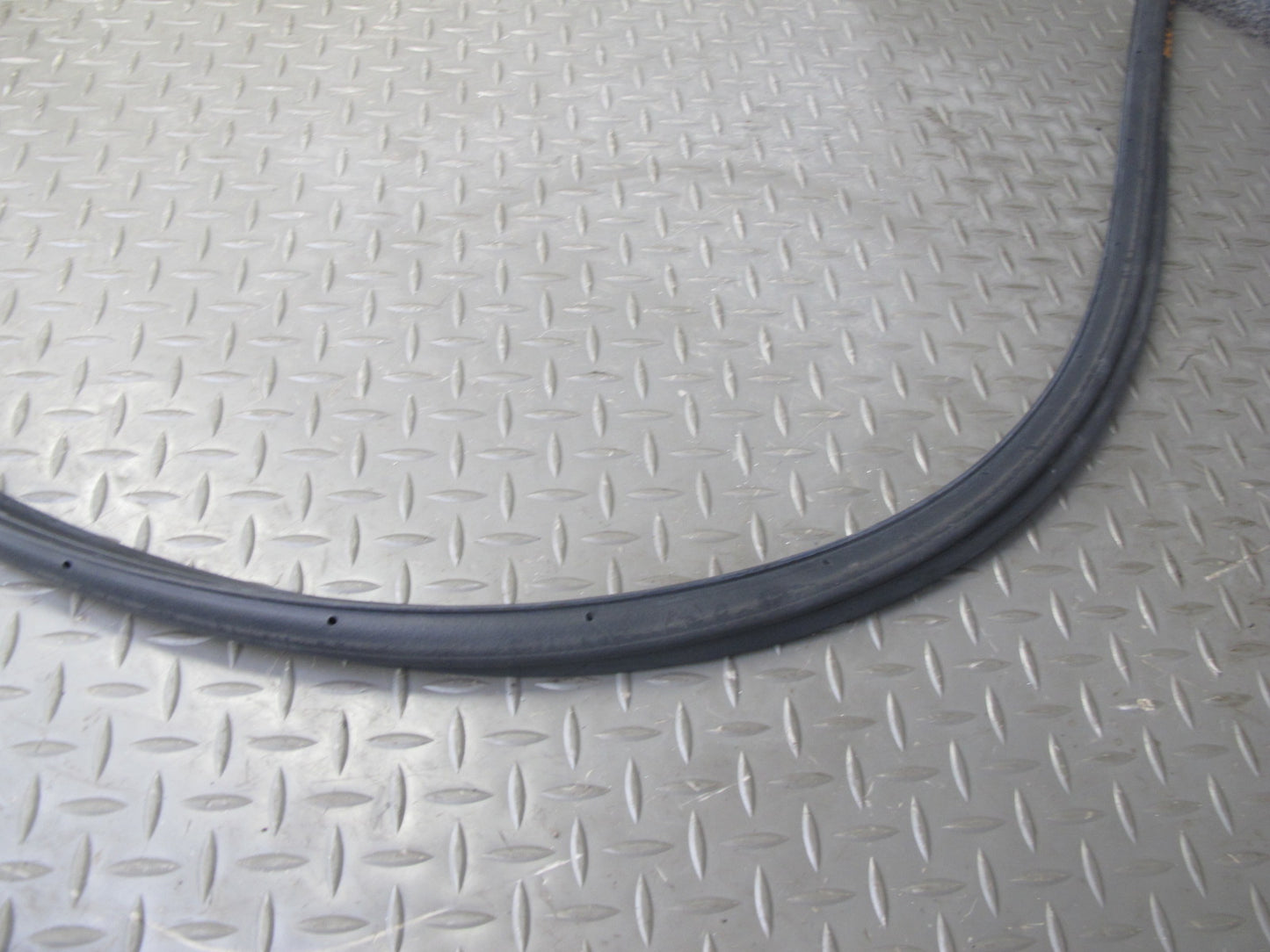 2003-2007 Lexus LX470 Front Left Side Door Weatherstrip Rubber Seal Set of 2
