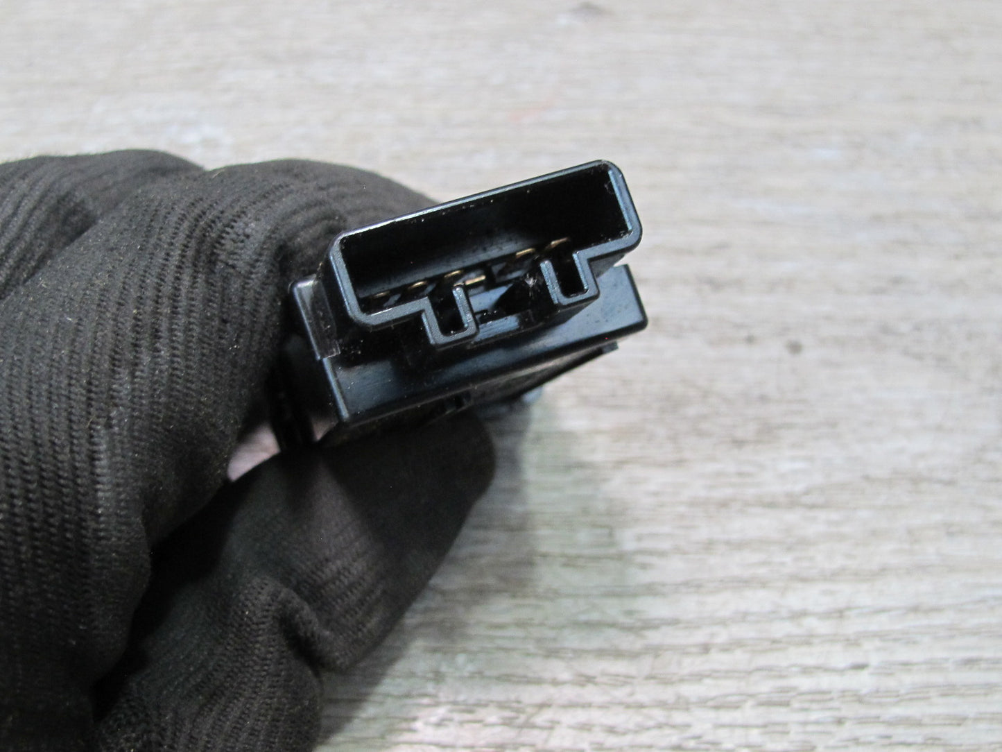 2003-2007 Lexus UZJ100L LX470 Gear Transmission Pattern PWR 2ND Switch Button