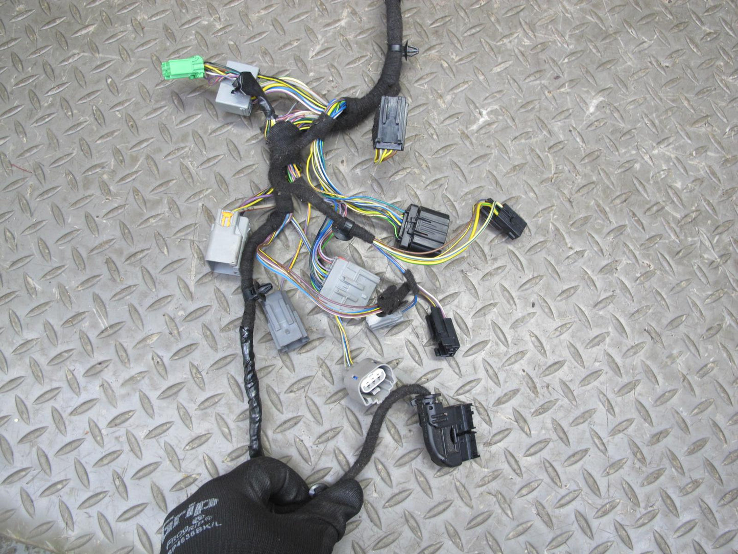 12-15 Range Rover Evoque 2DR L538 Front Right Seat Upper Leather Cushion