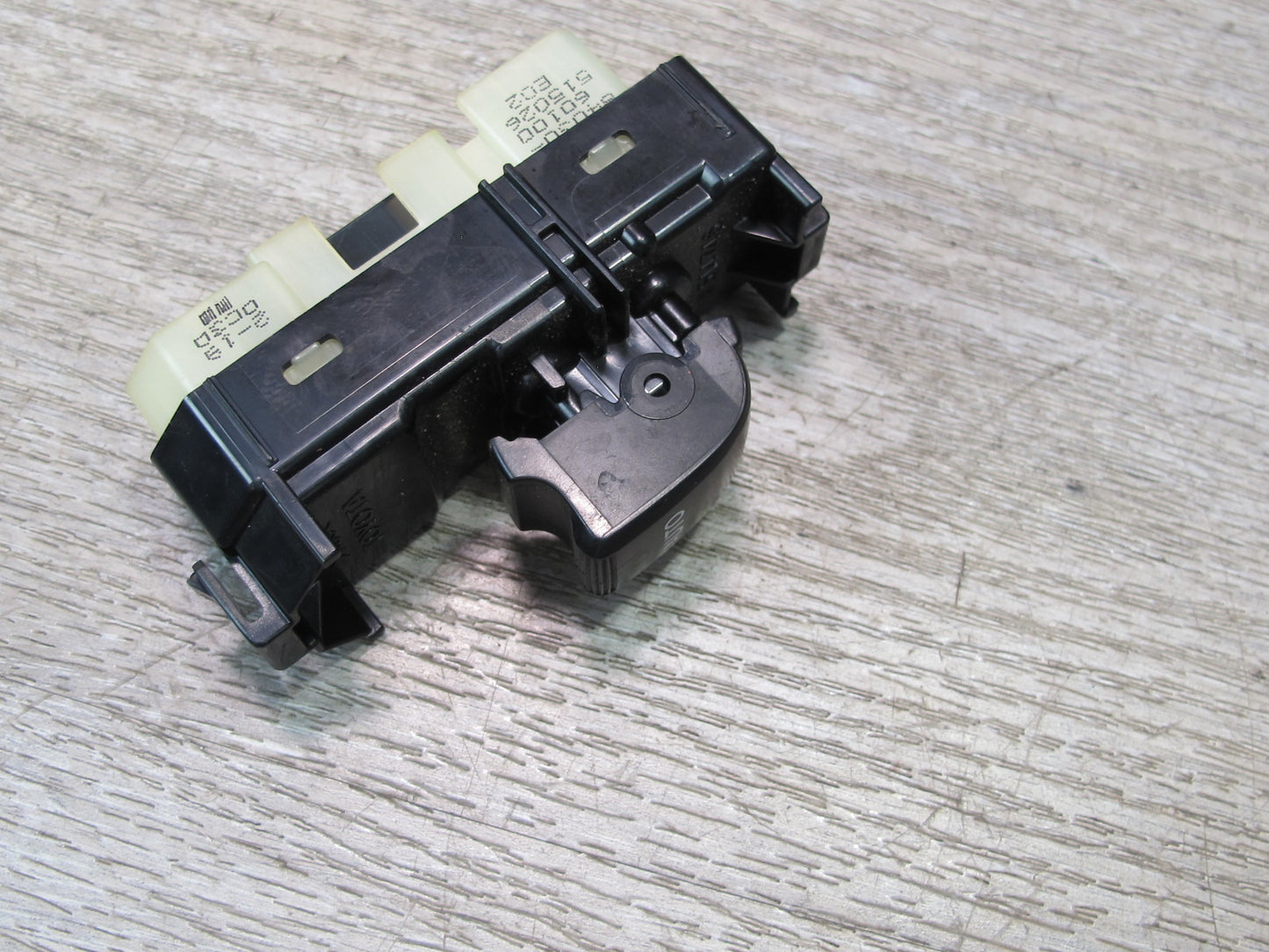 2003-2007 Lexus UZJ100L LX470 Rear Left Driver Side Power Window Switch