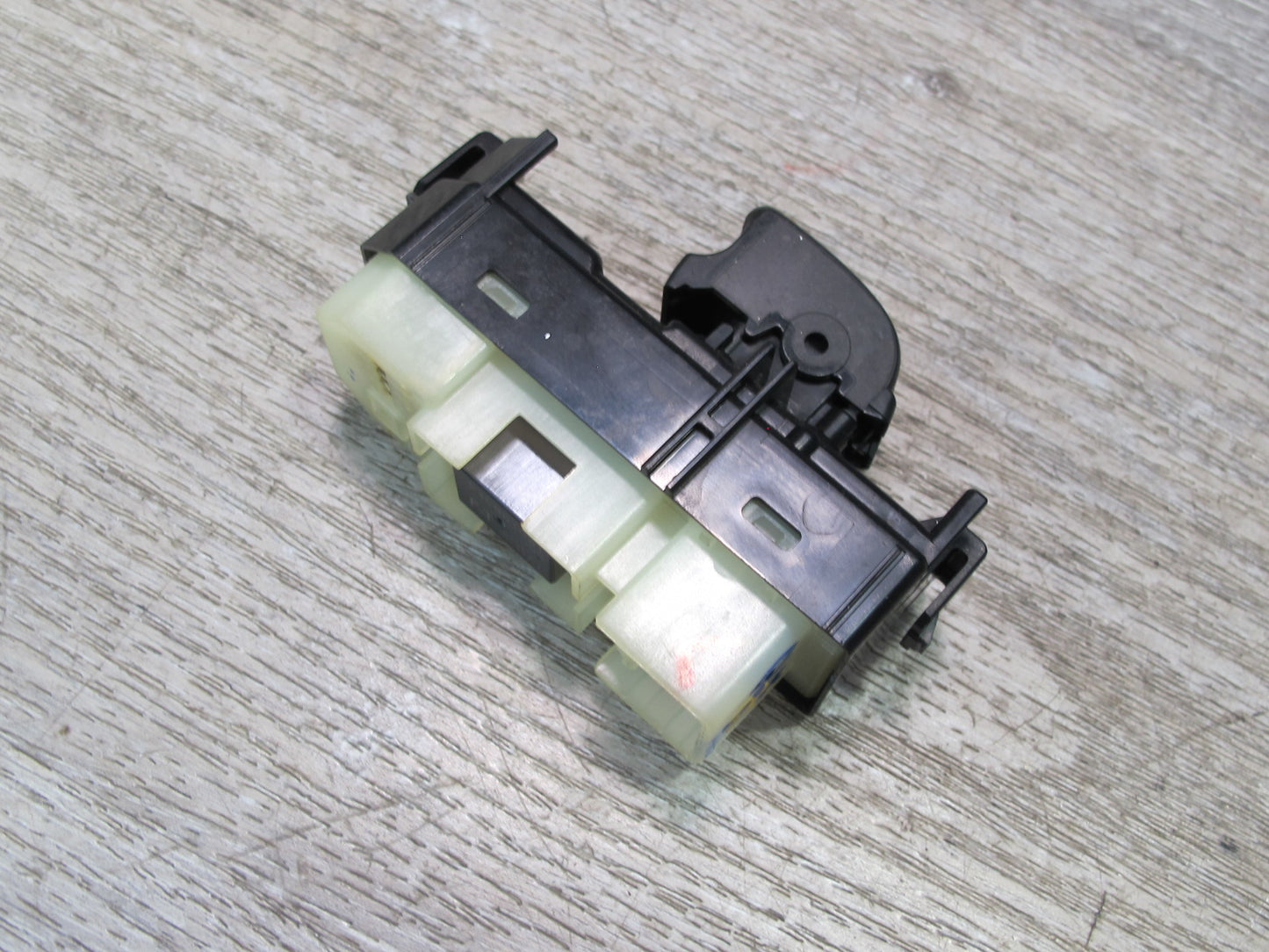 2003-2007 Lexus UZJ100L LX470 Rear Left Driver Side Power Window Switch