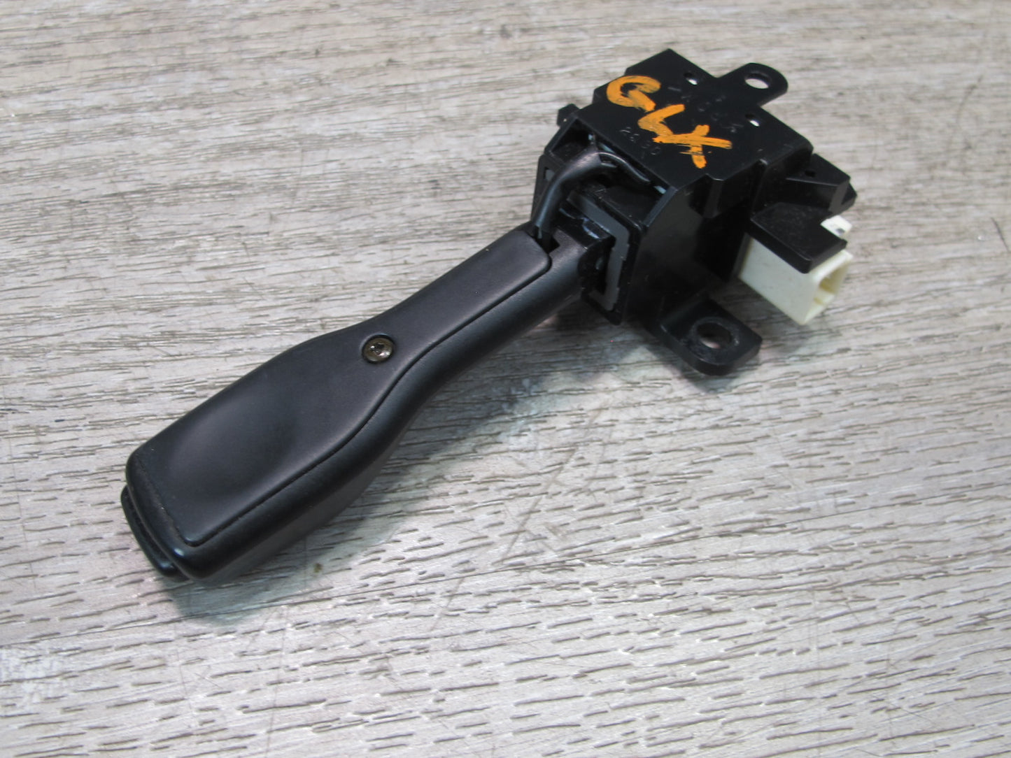 2003-2007 Lexus UZJ100L LX470 Steering Column Cruise Control Switch