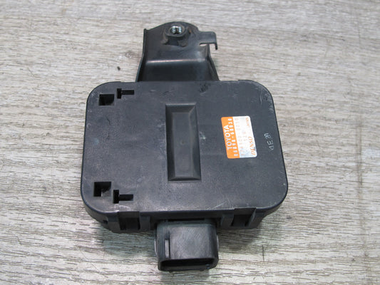 2003-2007 Lexus UZJ100L LX470 Smoke Sensor W/bracket 88898-60030