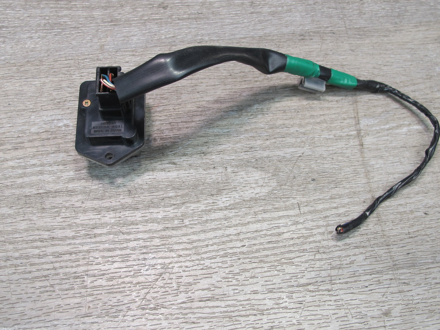 2003-2007 Lexus J100 LX470 Under Seat A/C Heater Blower Motor Fan Resistor