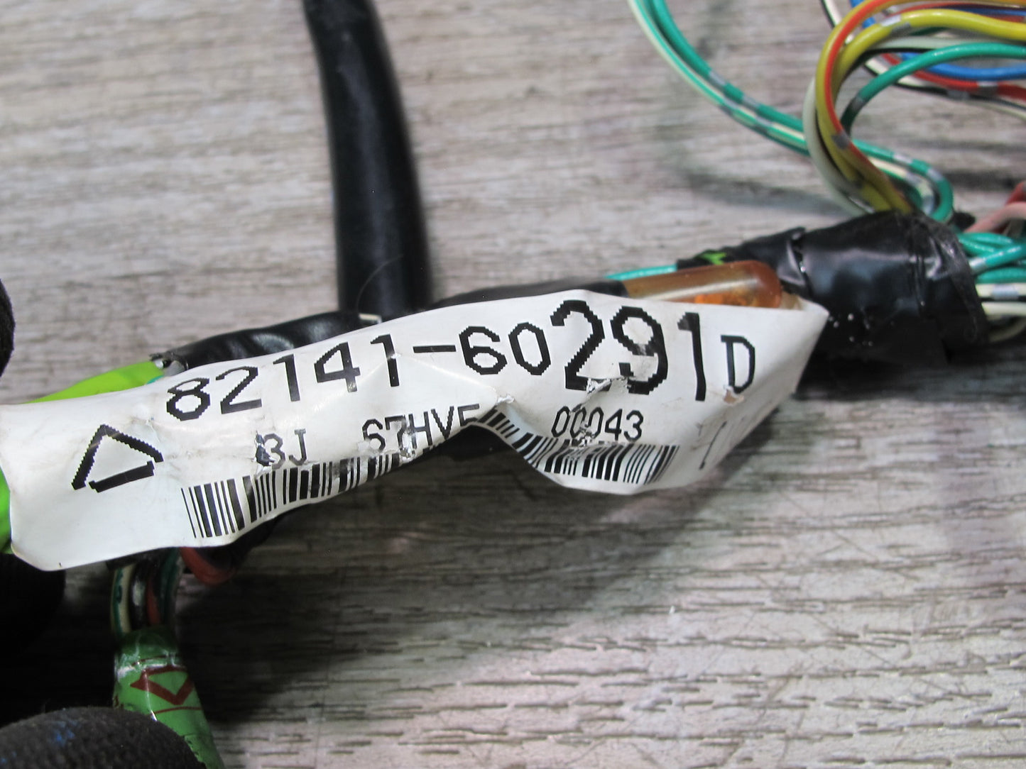 2003-2004 Lexus UZJ100L LX470 Instrument Panel Dashboard Wiring Harness