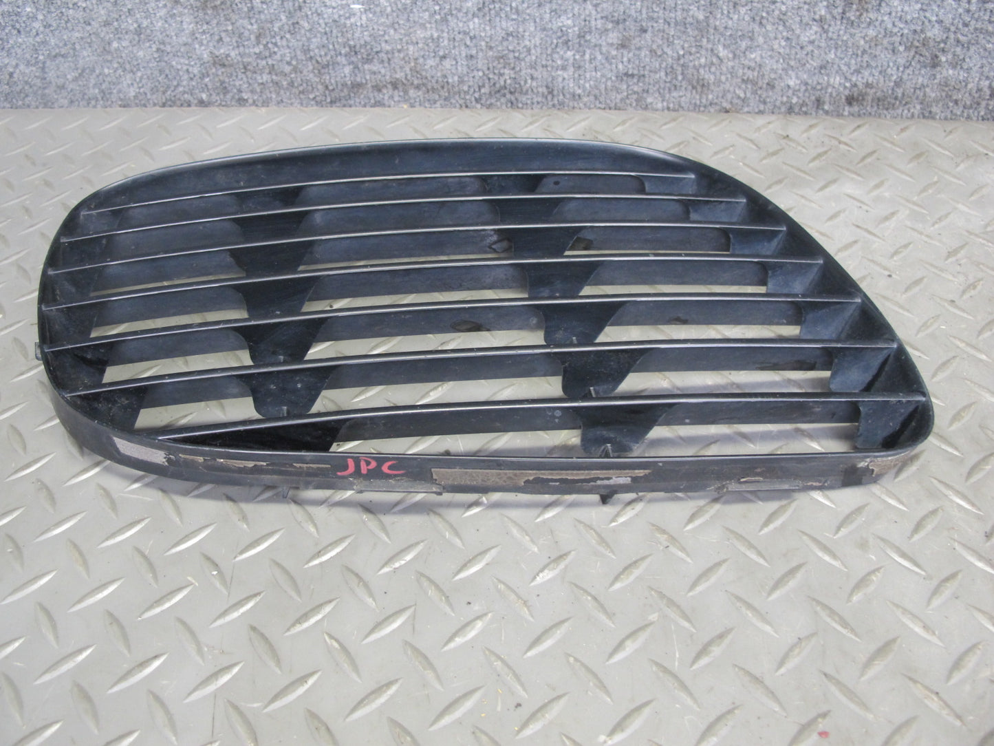 2003-2006 Porsche Cayenne 955 Turbo Front Left & Right Bumper Air Grille Set