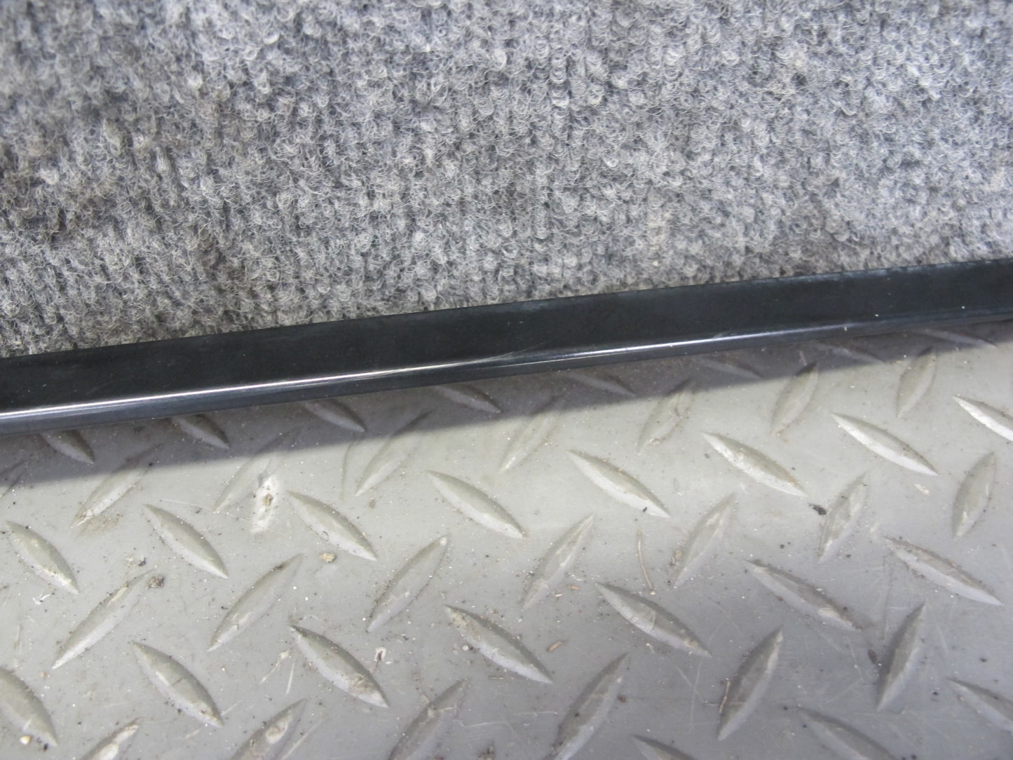 03-06 Porsche Cayenne 955 Front Windshield Exterior A Pillar Trim Molding Set