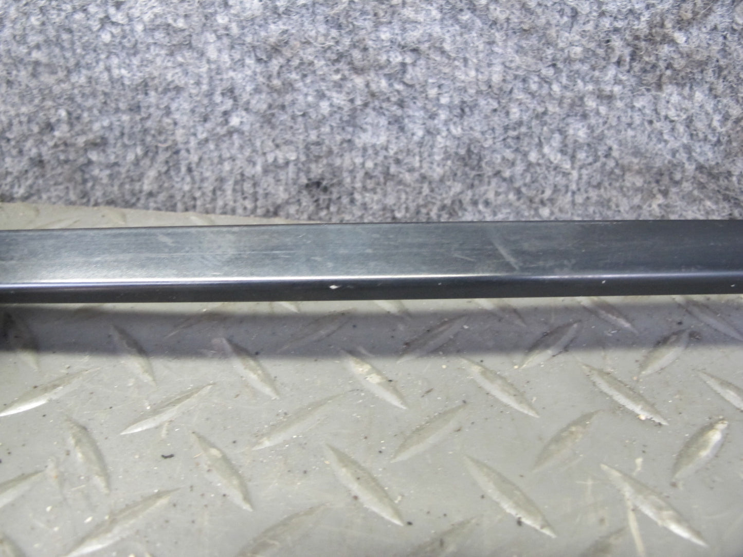 03-06 Porsche Cayenne 955 Front Windshield Exterior A Pillar Trim Molding Set