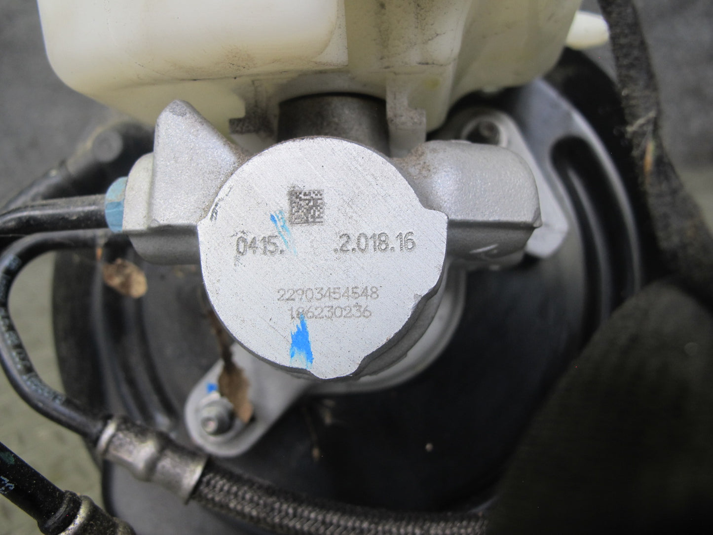2015-2020 BMW F82 M4 Brake Master Cylinder Booster Fluid Reservoir