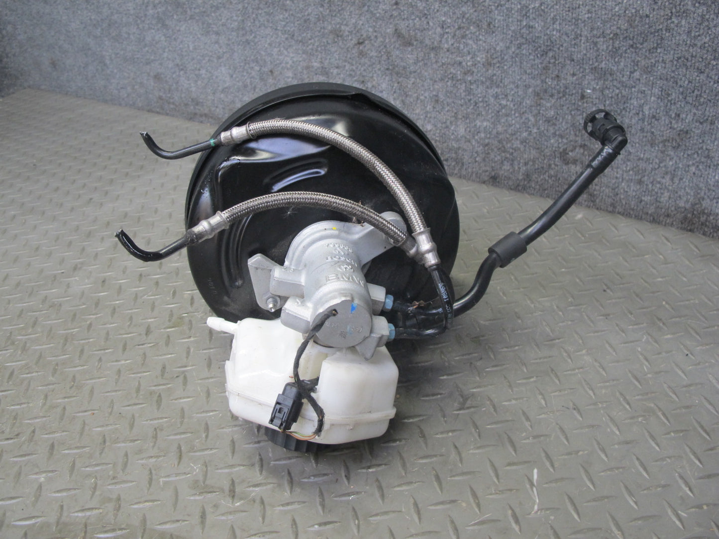 2015-2020 BMW F82 M4 Brake Master Cylinder Booster Fluid Reservoir