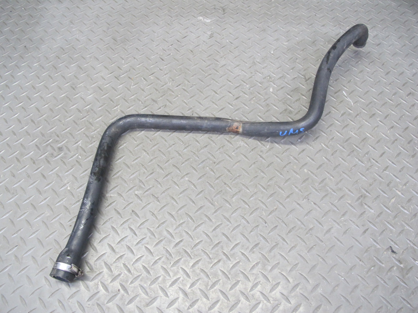 86-91 Mercedes W126 C126 560SEL 560SEC M117 Engine Coolant Hose Pipe Line OEM