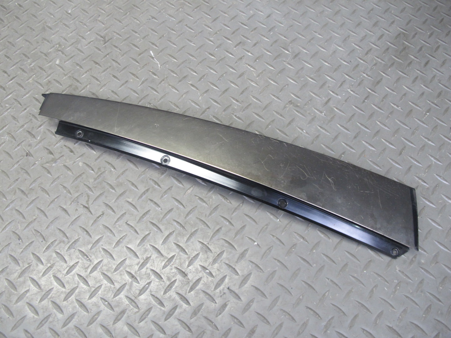 94-99 Mercedes W140 Front Left Door B Pillar & Window Trim Molding Set OEM