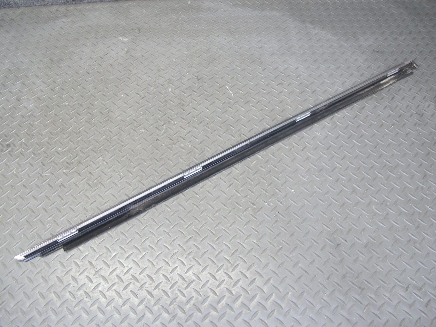 94-99 Mercedes W140 Front Left Door B Pillar & Window Trim Molding Set OEM