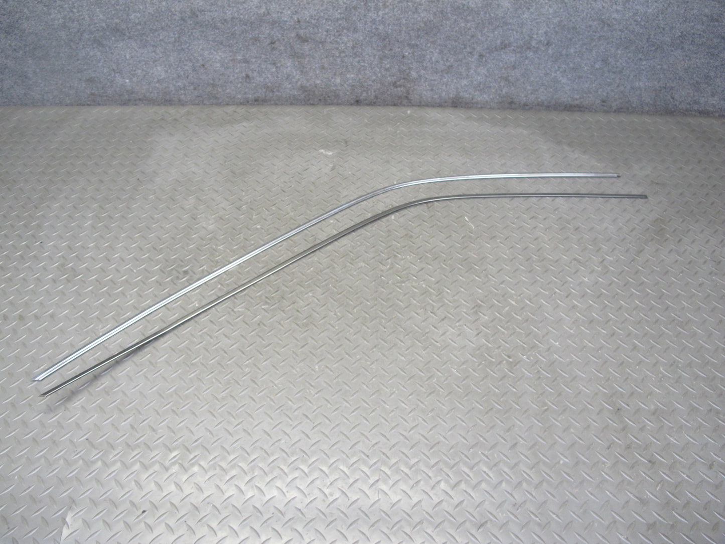94-99 Mercedes W140 Front Left Door B Pillar & Window Trim Molding Set OEM