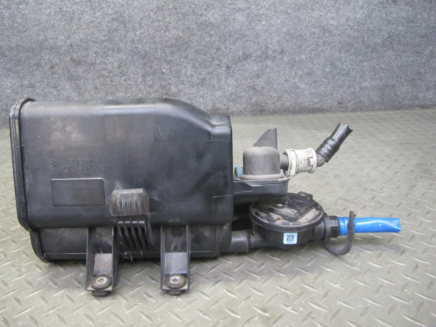 2015-2020 BMW F82 M4 Fuel Evap Vapor Charcoal Canister 7244151