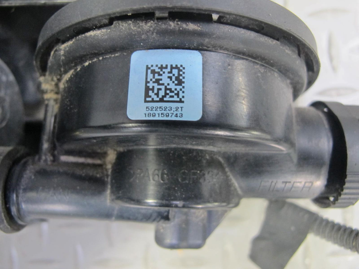 2015-2020 BMW F82 M4 Fuel Evap Vapor Charcoal Canister 7244151