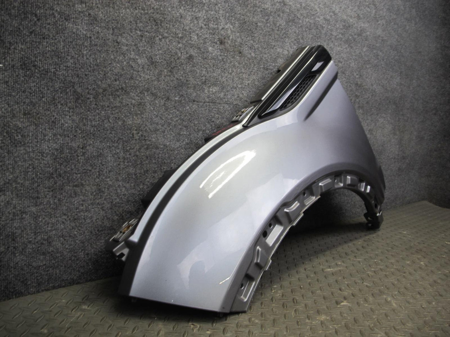 2012-2019 Range Rover Evoque L538 Front Left Fender Panel