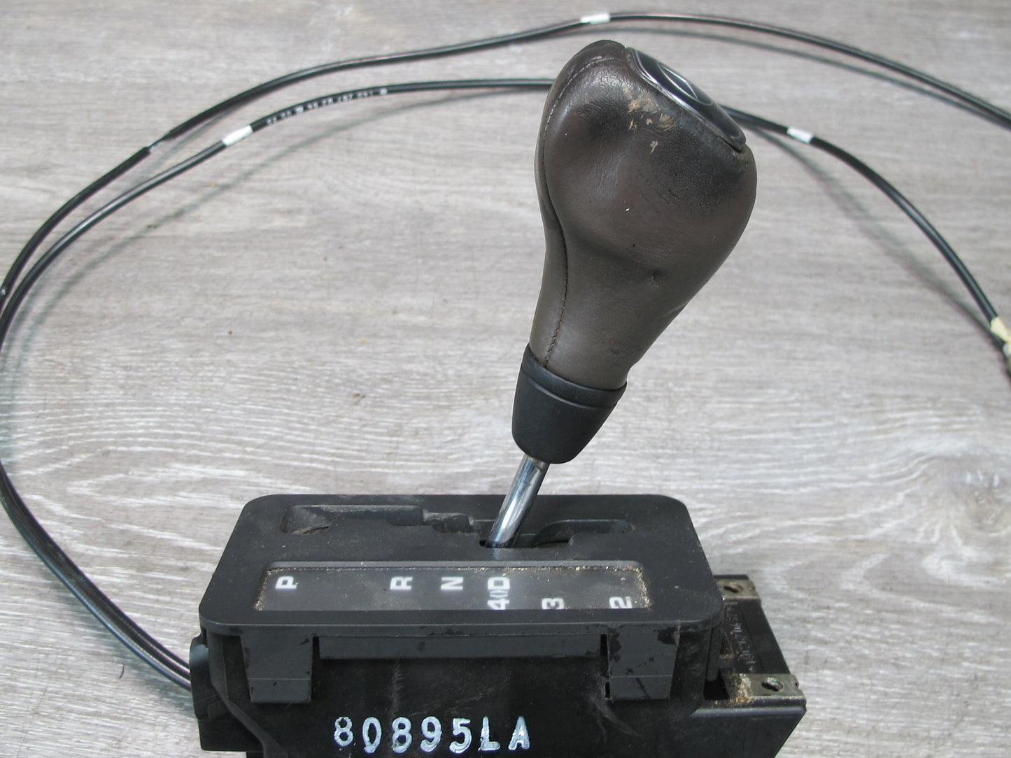 94-95 Mercedes W140 A/T Automatic Transmission Gear Shifter 1402670437 OEM