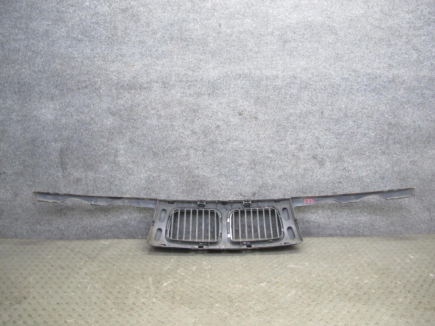 93-95 BMW E34 5-SERIES Front Nose Panel Cover Blue w Kindley Grille Assembly OEM