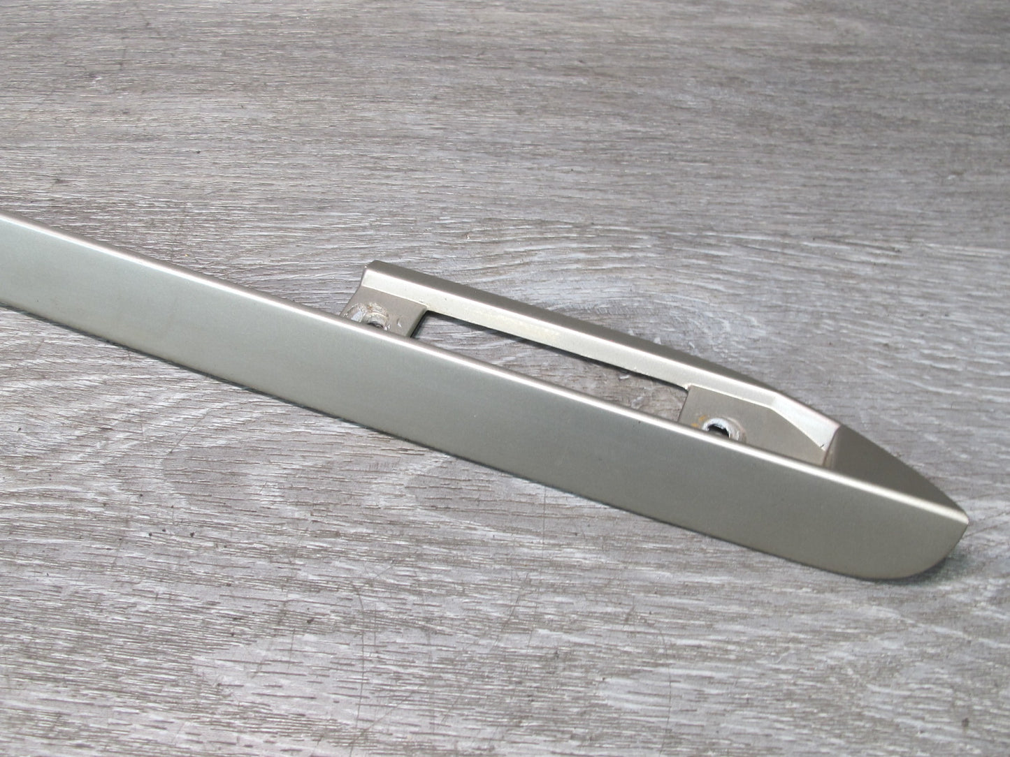 94-99 Mercedes W140 S-class Rear Trunk Lid License Plate Trim w Light OEM